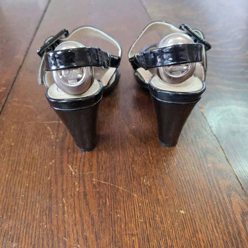 Vintage Nickels Black Faux‎ Leather Strappy Block Heel Sandals size 6.5